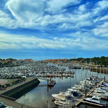 شقة Port Sud - T3 En Duplex Avec Vue Panoramique Sur Le Port De كابروتو المظهر الخارجي الصورة